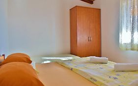 Feniks Apartmani Lopar